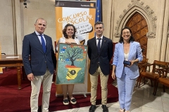 La ganadora de Islas Baleares 2022 con Autoridades